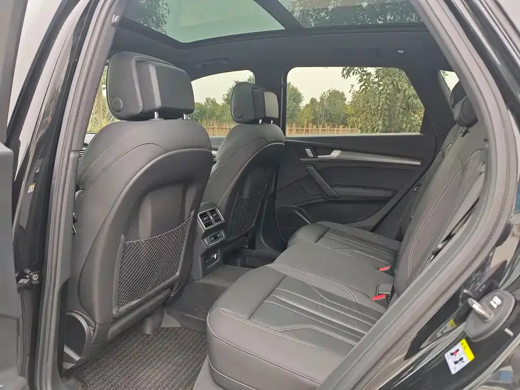 Audi Q5L 2024 из CN, фото 7
