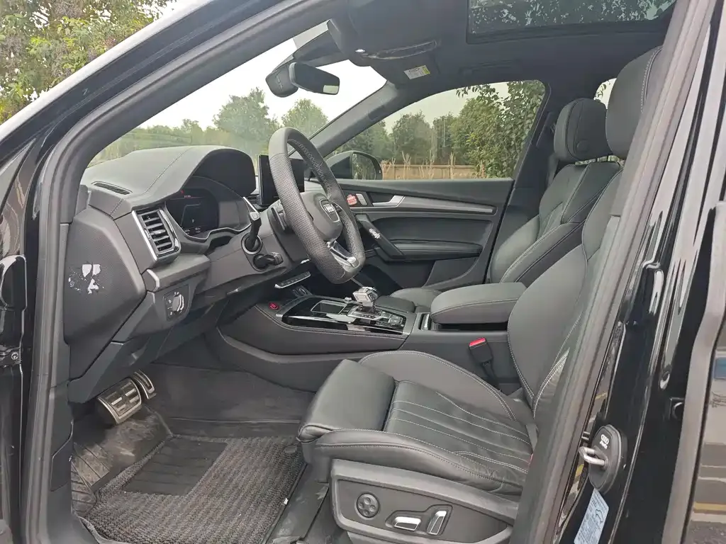 Audi Q5L 2024 из CN, фото 4