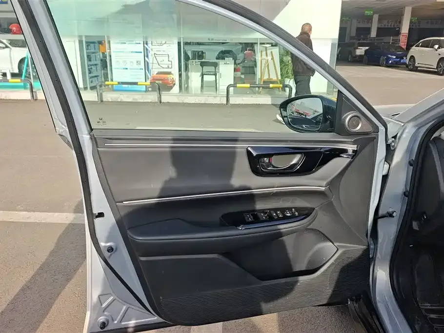 Honda e:NP2 2024 из CN, фото 4