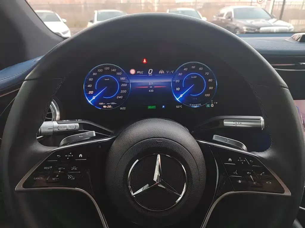 Mercedes-Benz EQS SUV 2025 из CN, фото 9