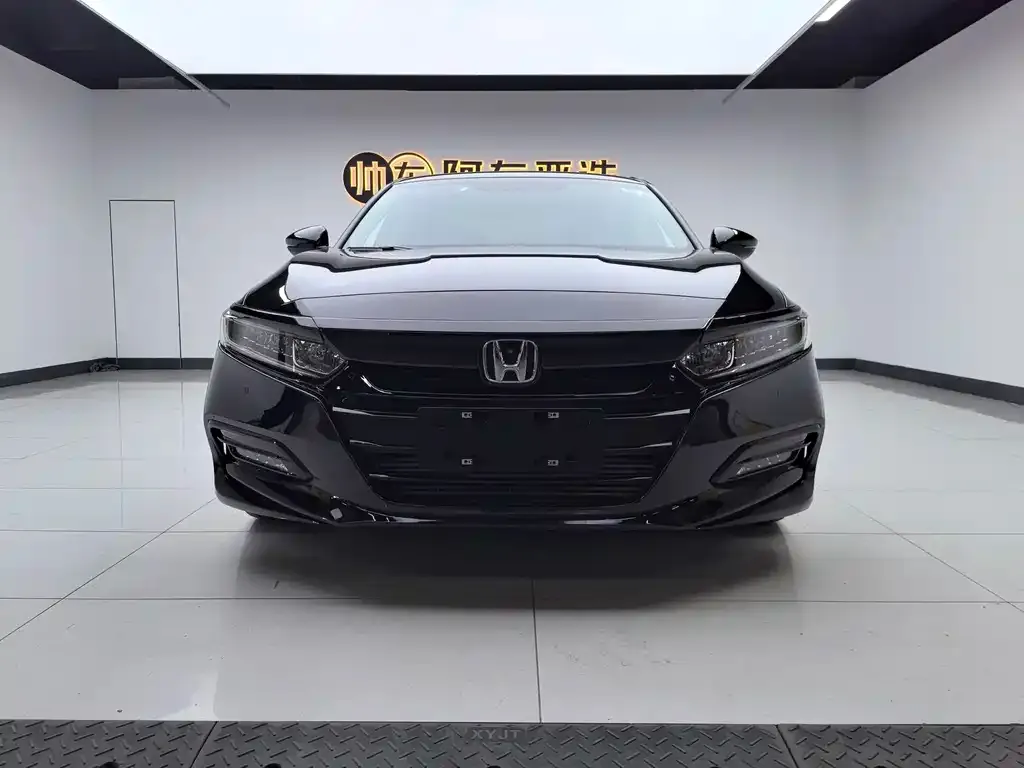 Honda Accord 2021 из CN, фото 2