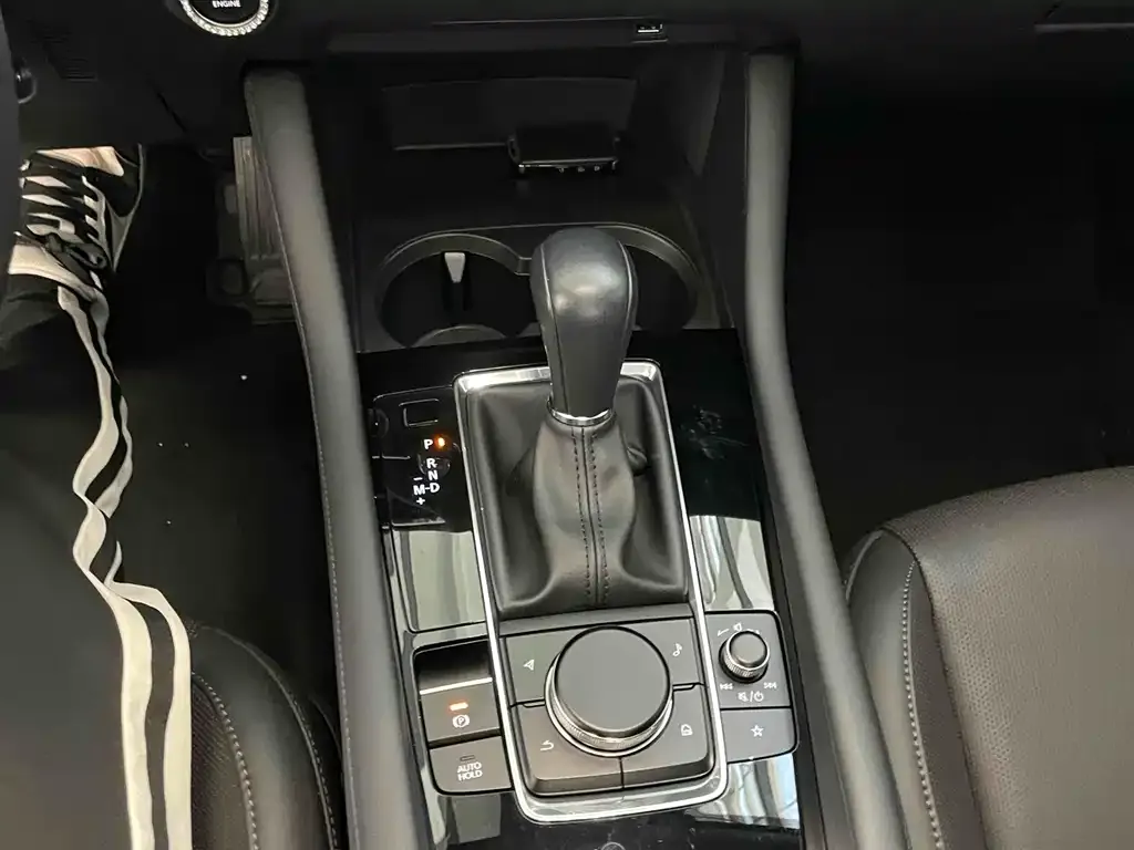 Mazda 3 Axela 2022 из CN, фото 10