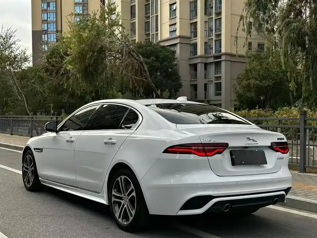 Jaguar XEL 2023 из CN, фото 6