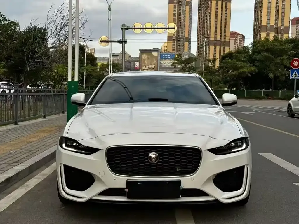 Jaguar XEL 2023 из CN, фото 8
