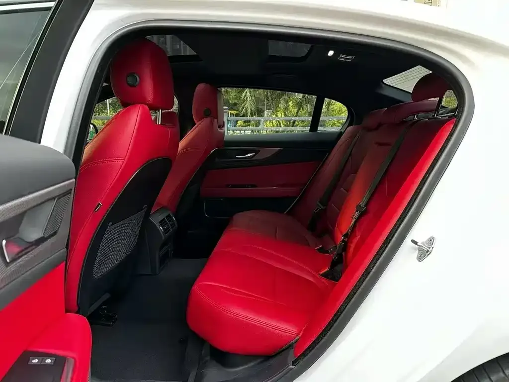 Jaguar XEL 2023 из CN, фото 2