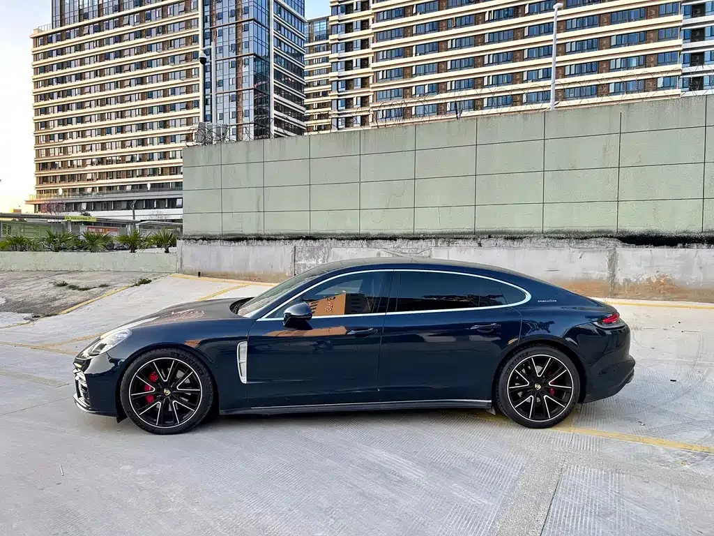 Porsche Panamera — фото 4