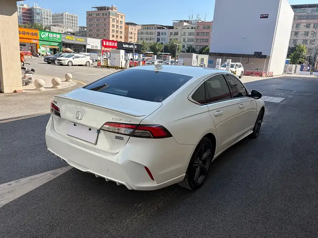 Honda Inspire 2024 из CN, фото 10