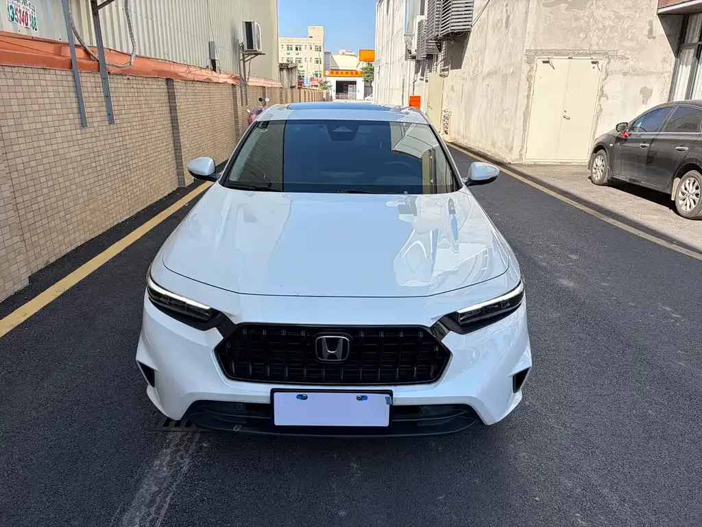 Honda Inspire 2024 из CN, фото 2