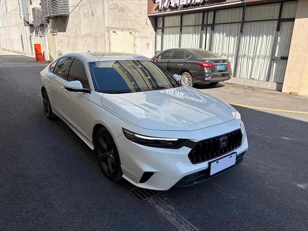 Honda Inspire 2024 из CN, фото 3