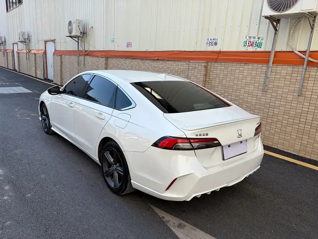 Honda Inspire 2024 из CN, фото 8