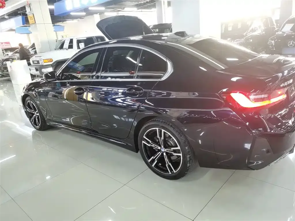 BMW 3 Series 2023 из CN, фото 6