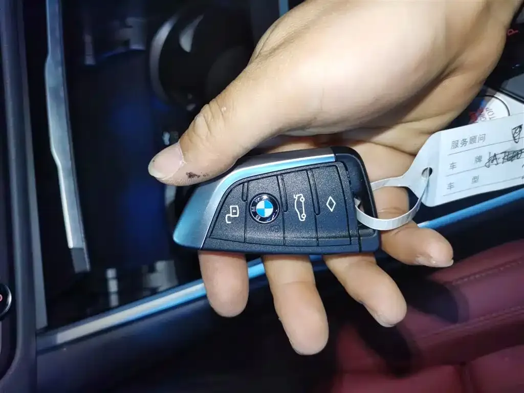 BMW 3 Series 2023 из CN, фото 5
