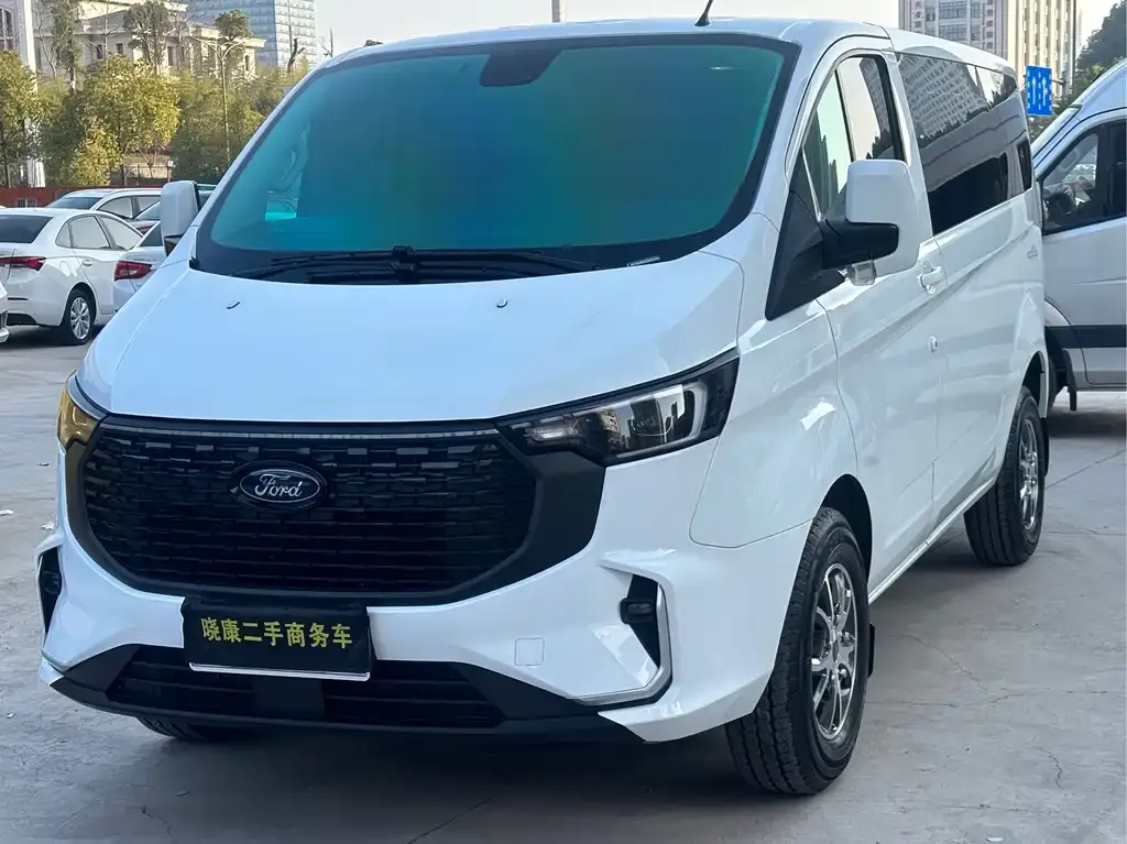Ford Transit 2025 из CN, фото 1