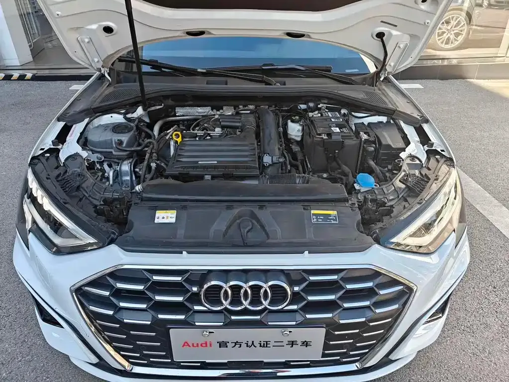 Audi A3 2024 из CN, фото 10