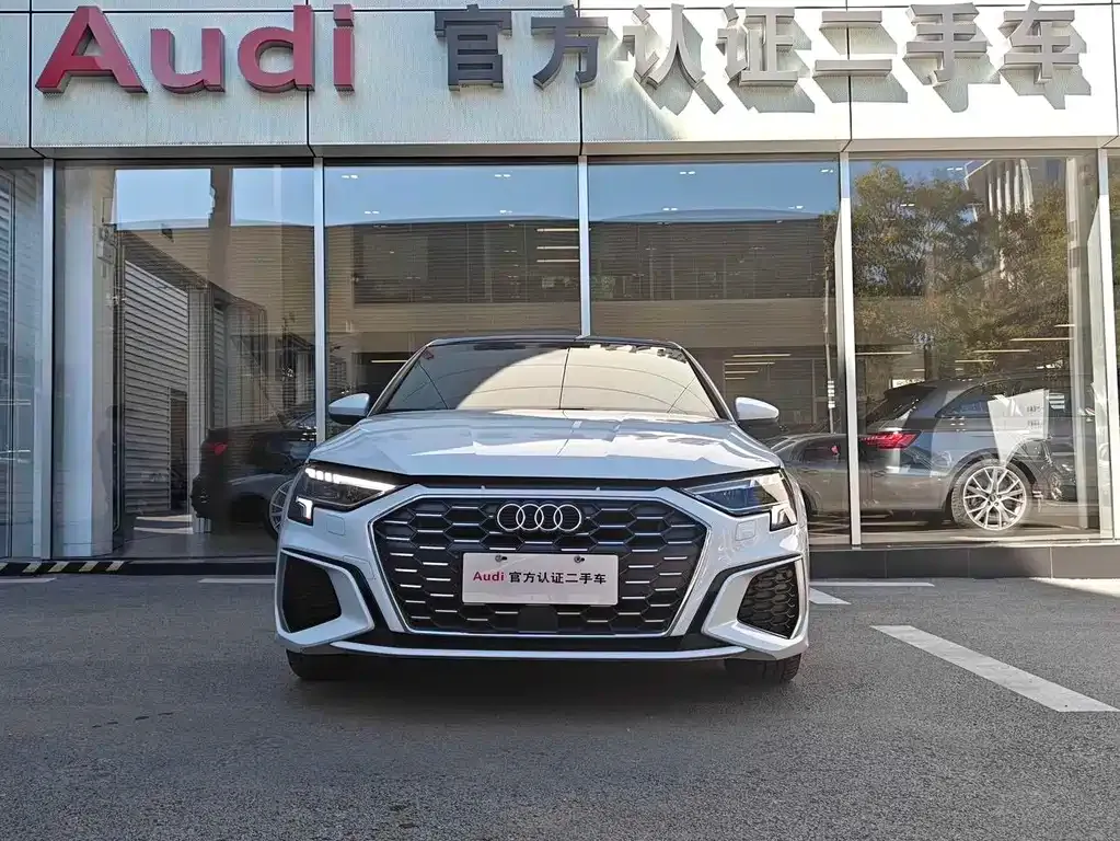 Audi A3 2024 из CN, фото 6