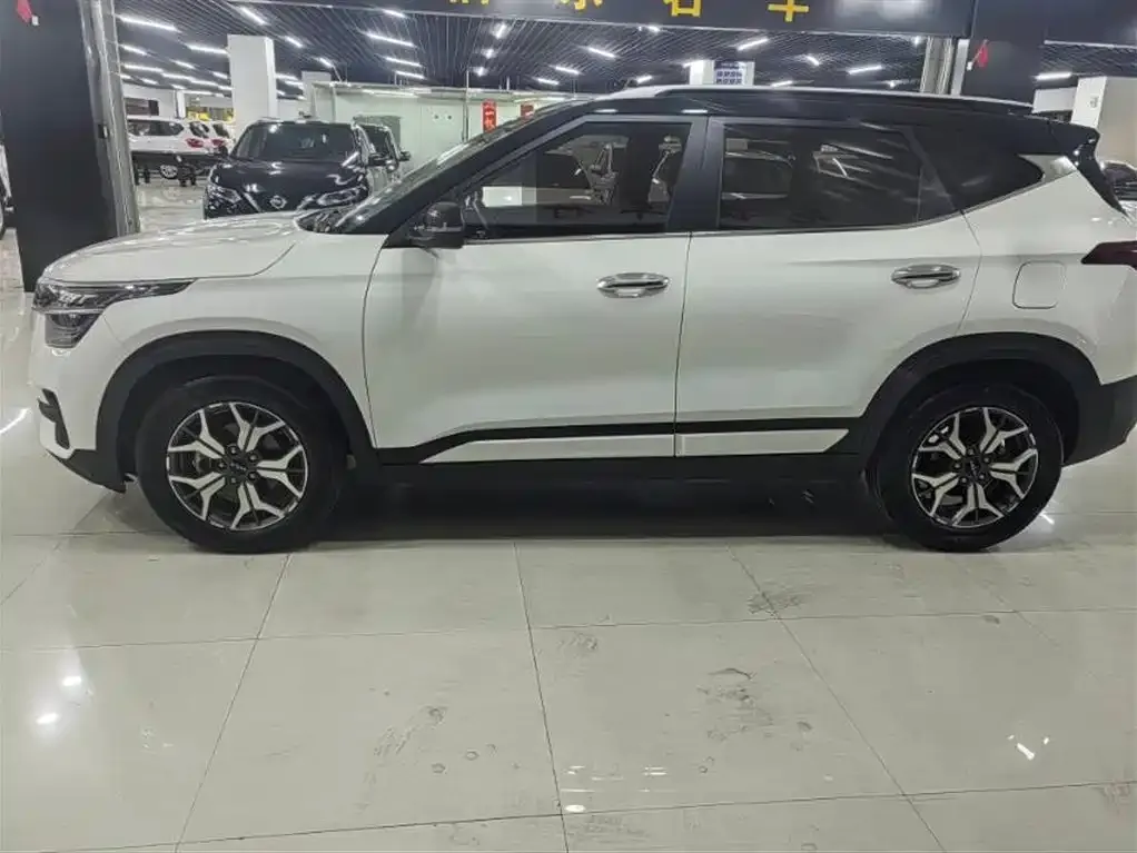 Kia KX3 — фото 9