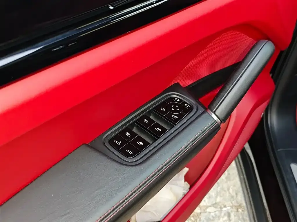Porsche Cayenne 2021 из CN, фото 2