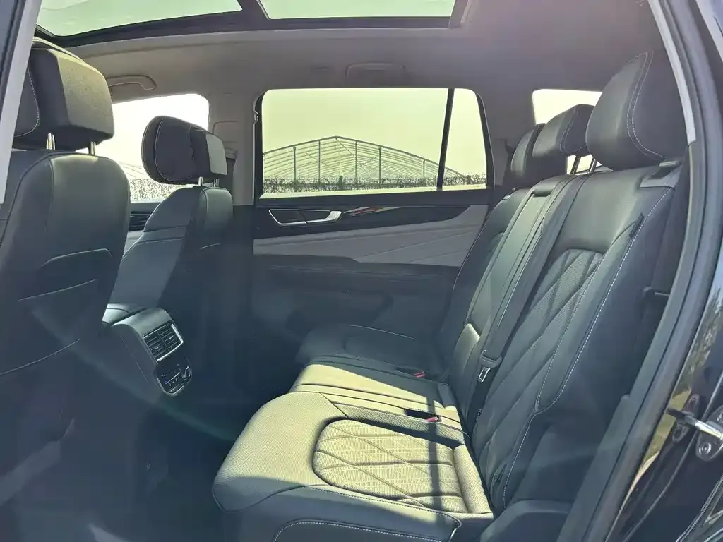 Volkswagen Teramont 2024 из CN, фото 5