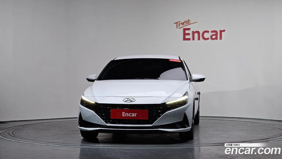 Hyundai AVANTE — фото 3
