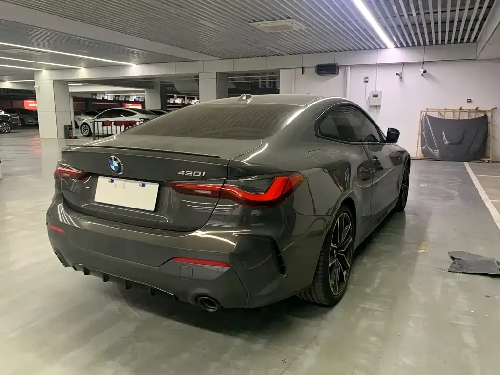 BMW 4 Series 2023 из CN, фото 2