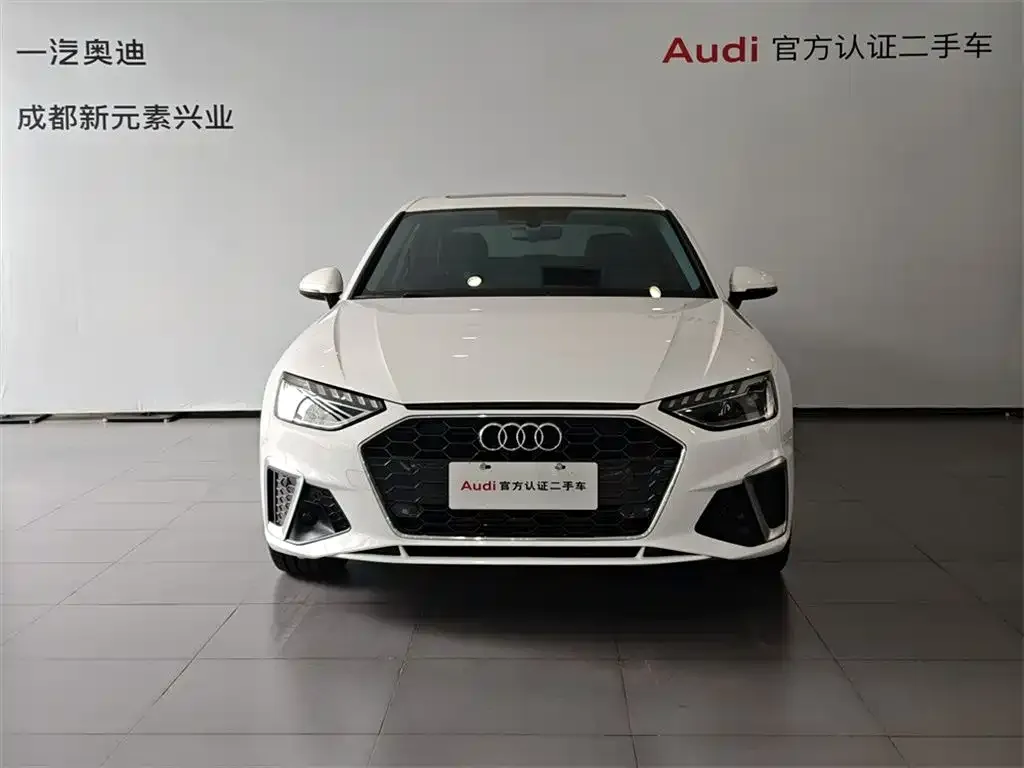 Audi A4L 2021 из CN, фото 3