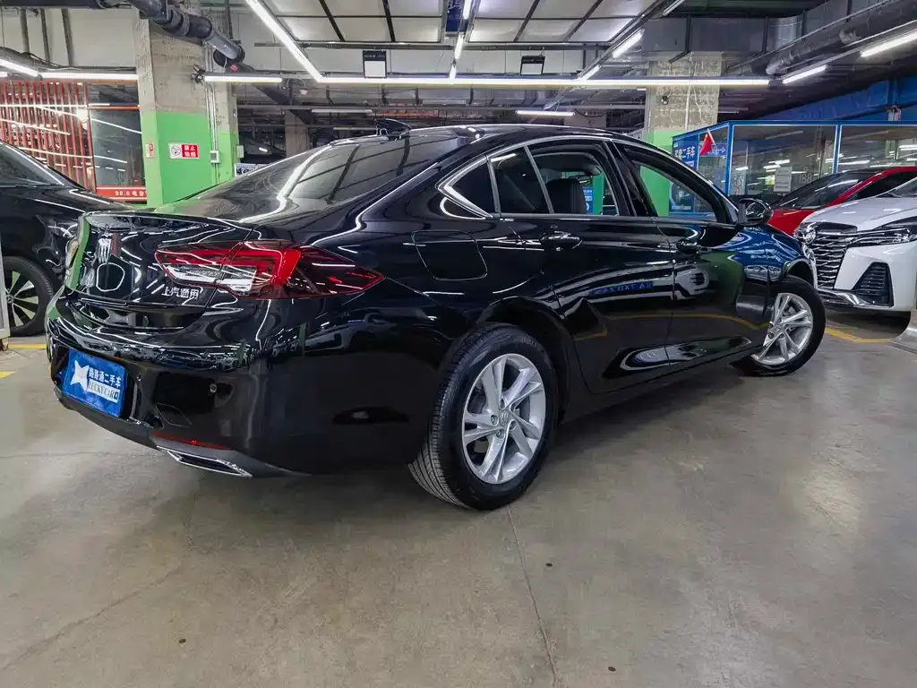 Buick Regal — фото 10