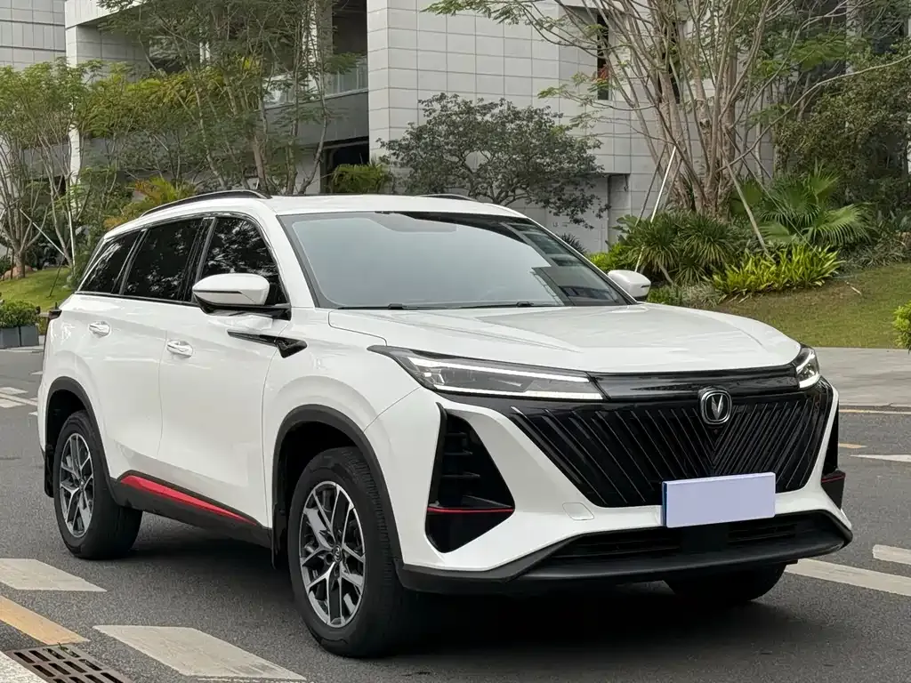 Changan CS75PLUS — фото 10