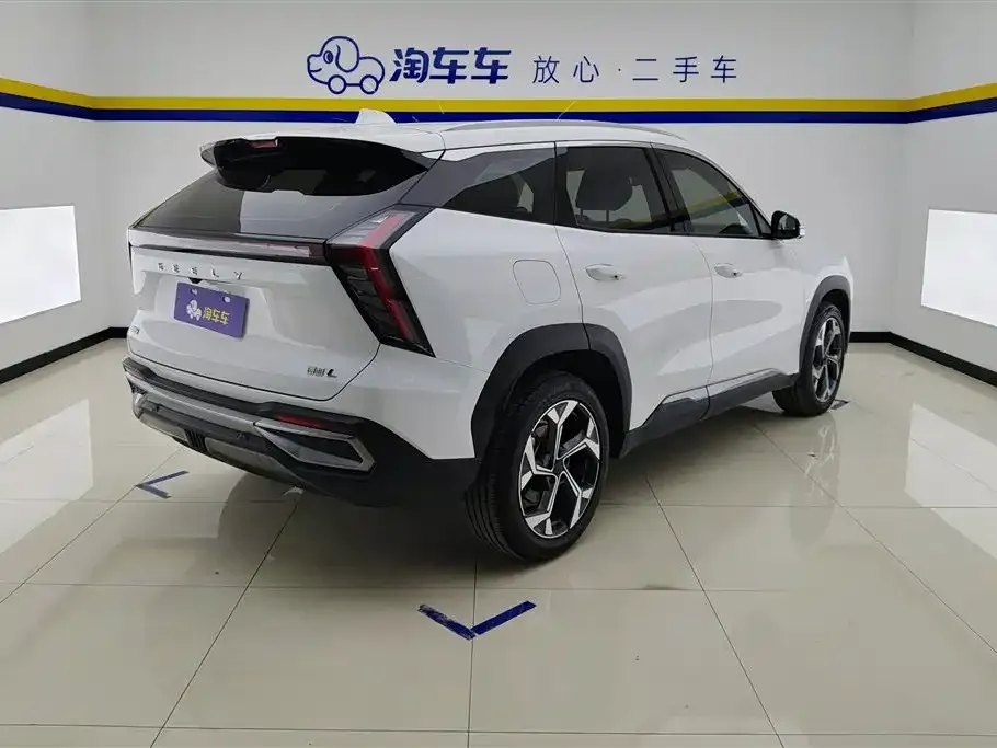Geely Boyue L 2022 из CN, фото 2