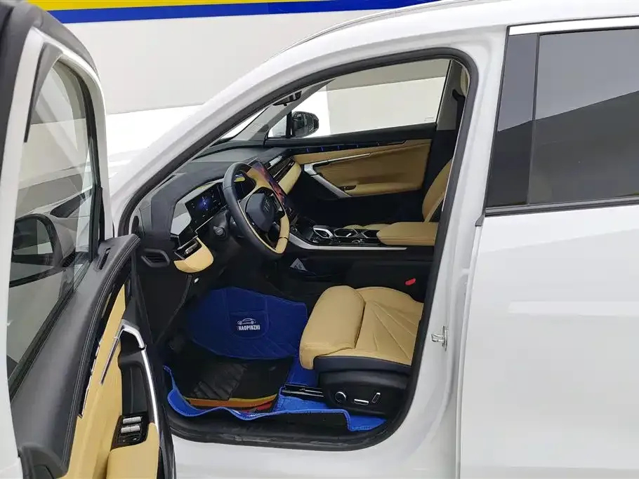 Geely Boyue L 2022 из CN, фото 9