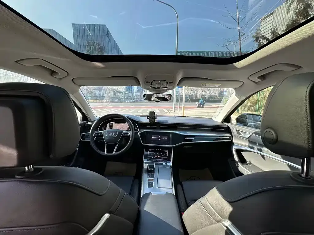 Audi A6L 2021 из CN, фото 5