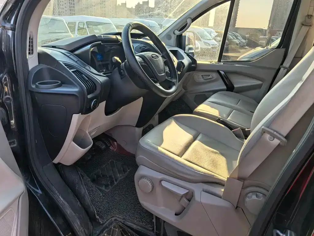 Ford Transit 2022 из CN, фото 6