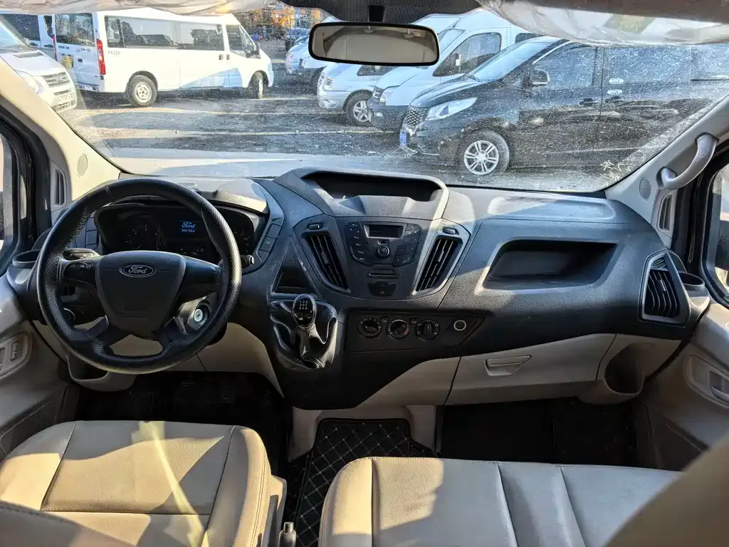 Ford Transit 2022 из CN, фото 2