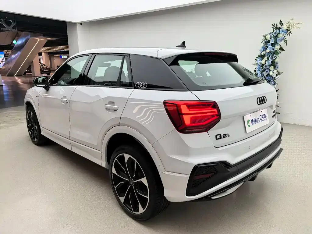 Audi Q2L 2024 из CN, фото 10