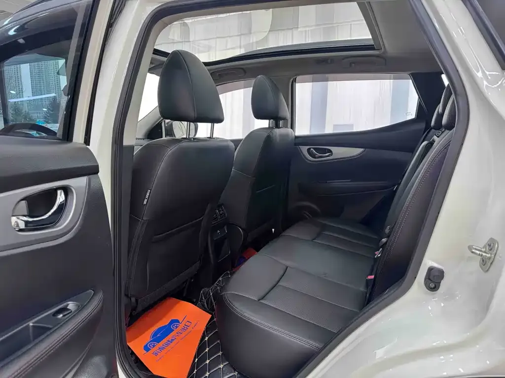 Nissan Qashqai 2021 из CN, фото 3