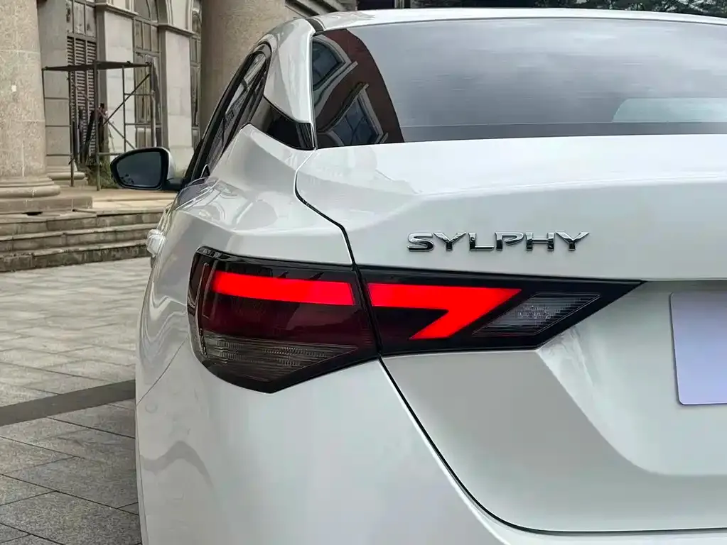 Nissan Sylphy 2024 из CN, фото 4