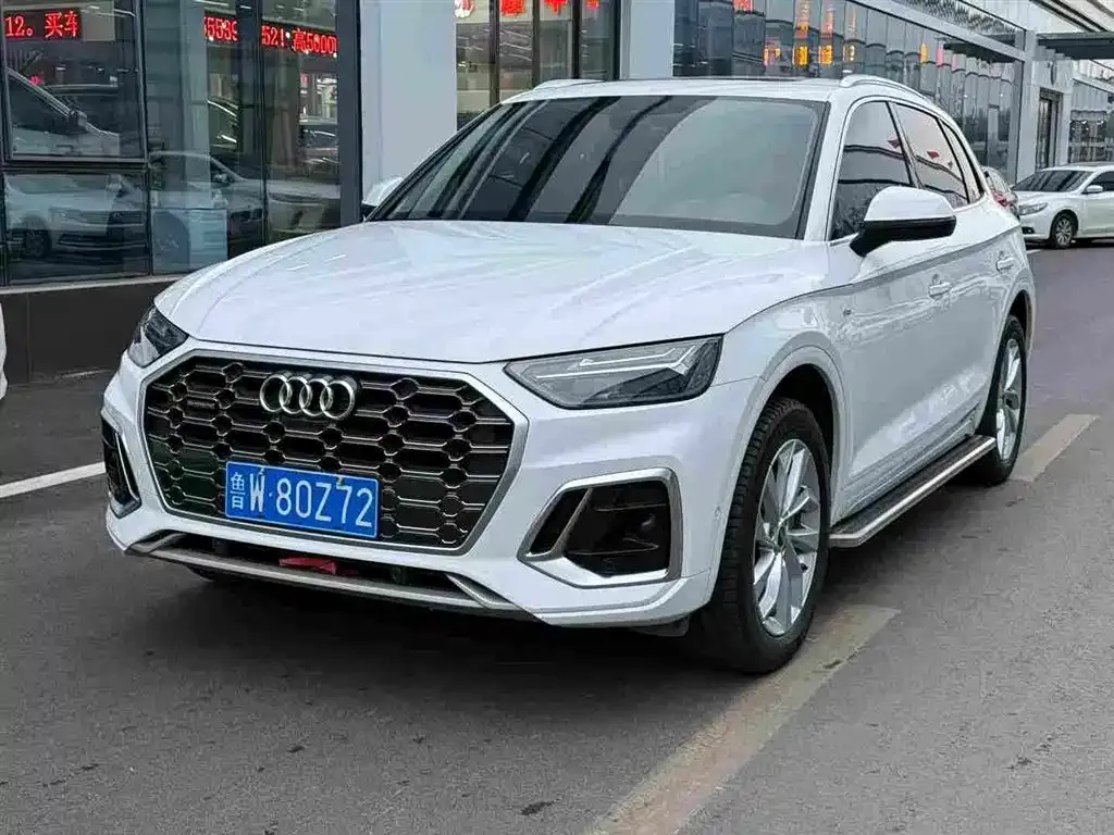 Audi Q5L 2022 из CN, фото 1