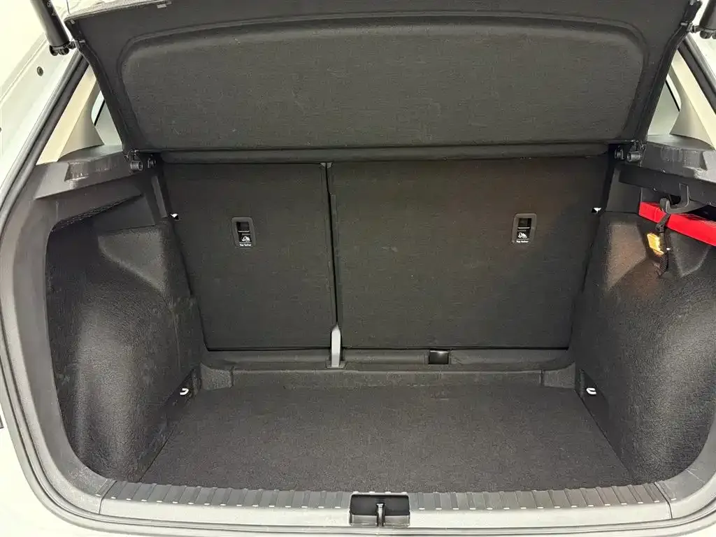 Volkswagen Tharu 2024 из CN, фото 4