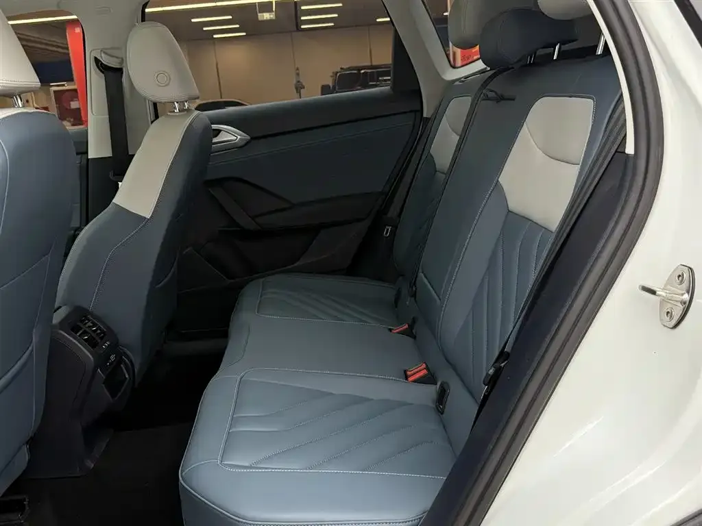 Volkswagen Tharu 2024 из CN, фото 3