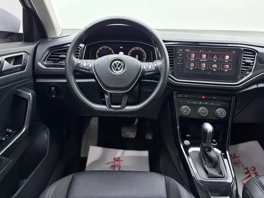 Volkswagen T-Roc 2022 из CN, фото 9