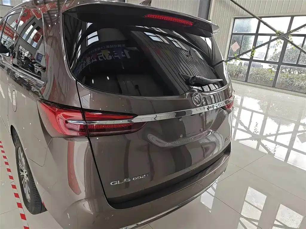 Buick GL8 2022 из CN, фото 5