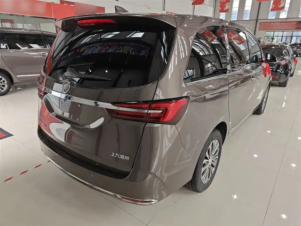 Buick GL8 2022 из CN, фото 4