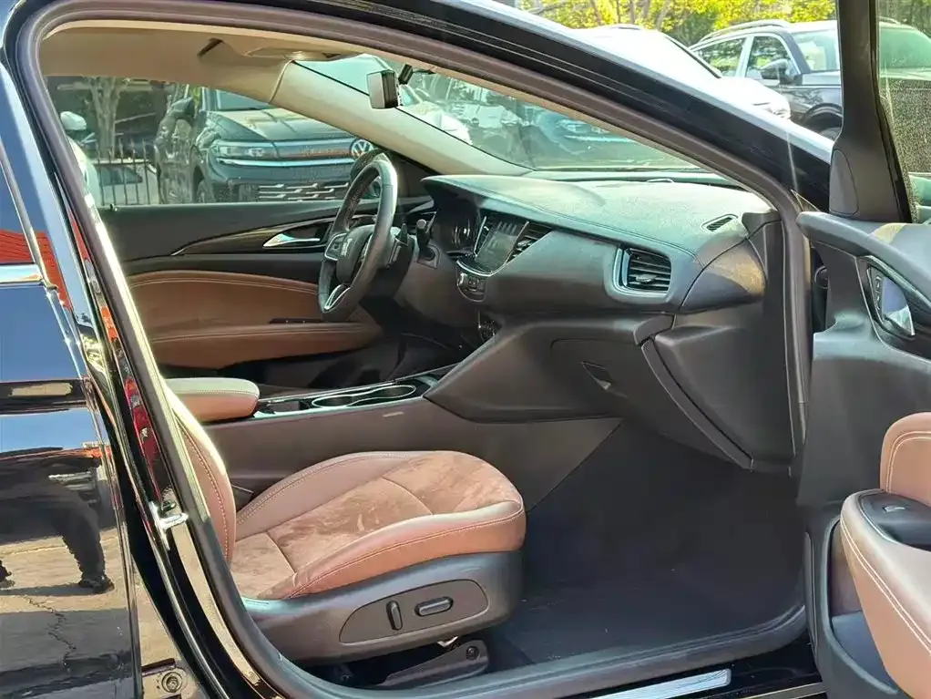 Buick Regal — фото 2