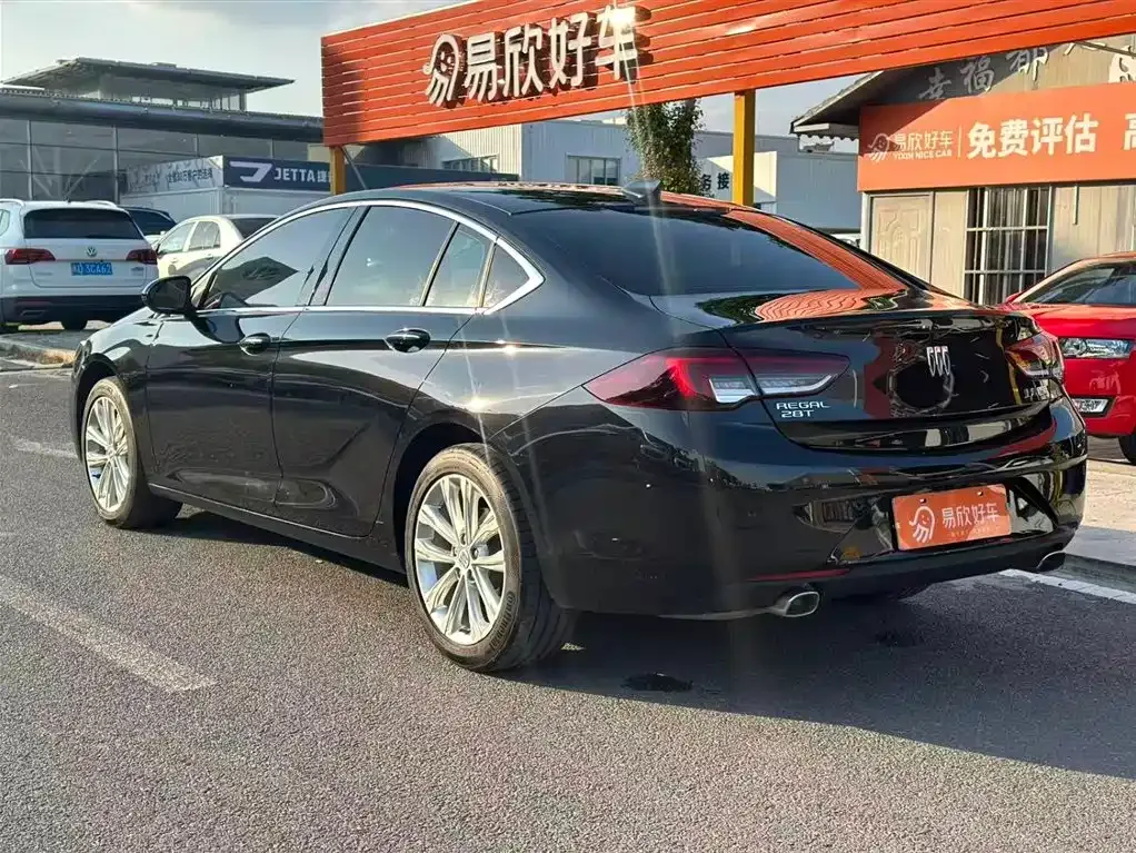 Buick Regal — фото 10
