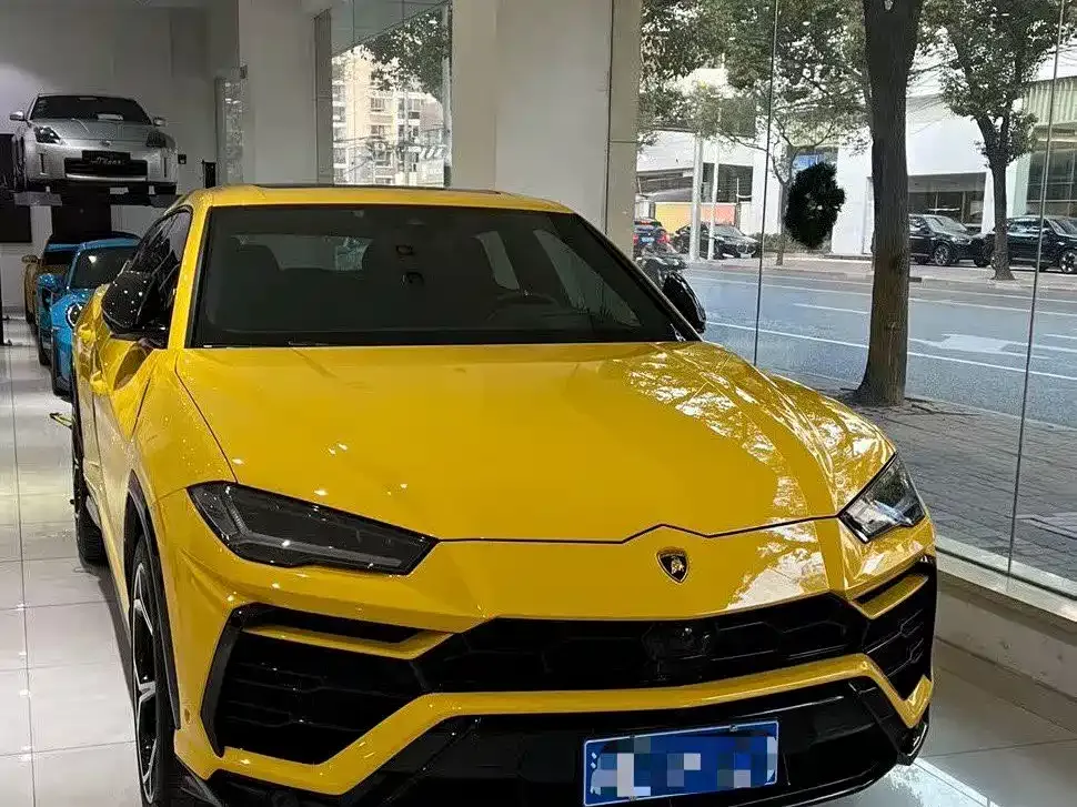 Lamborghini Urus 2022 из CN, фото 1