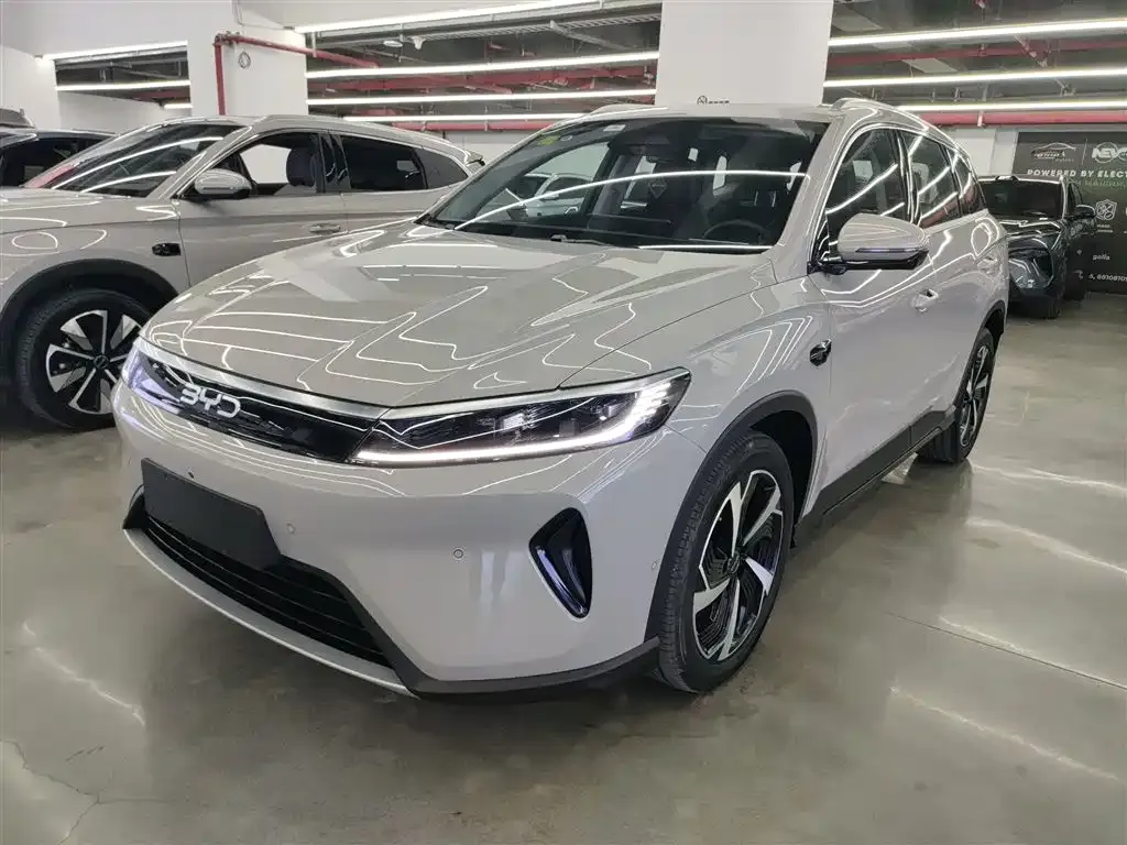 BYD Seal 05 DM-i 2025 из CN, фото 1