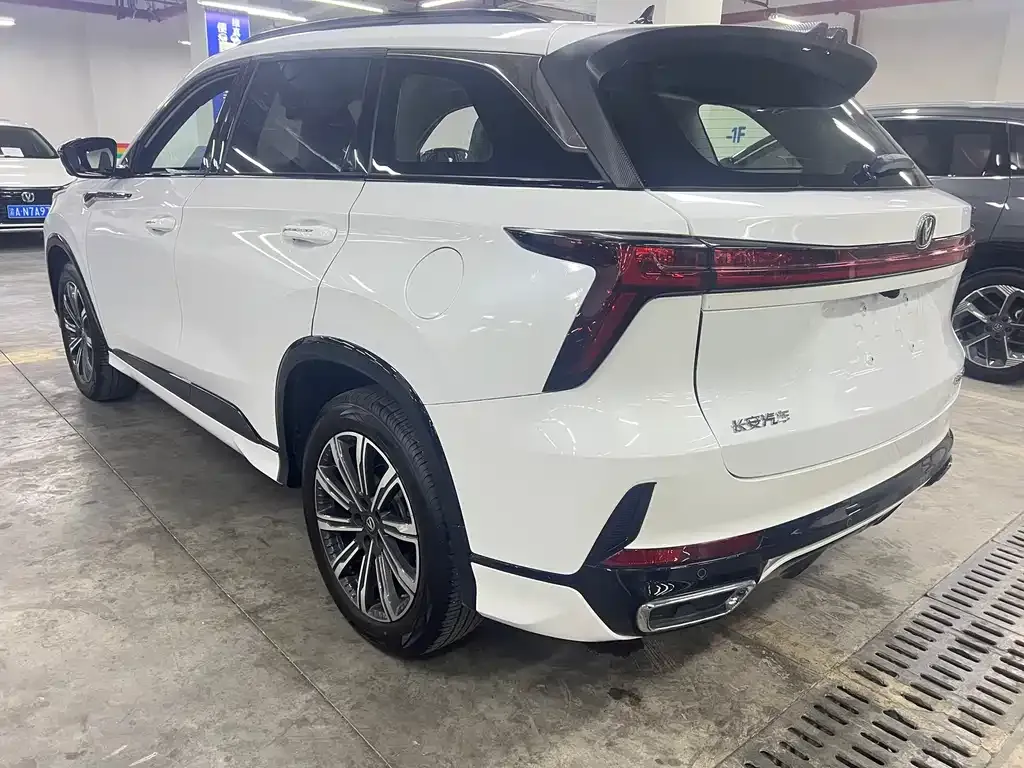 Changan CS75PLUS — фото 10