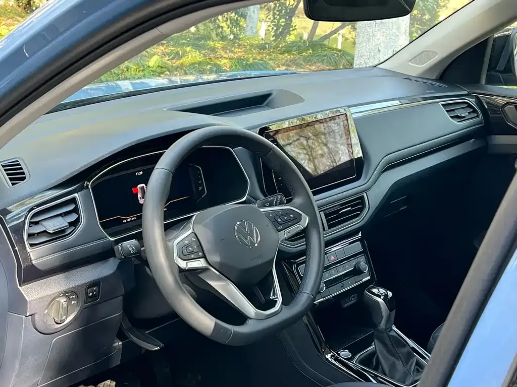 Volkswagen Tharu 2024 из CN, фото 9