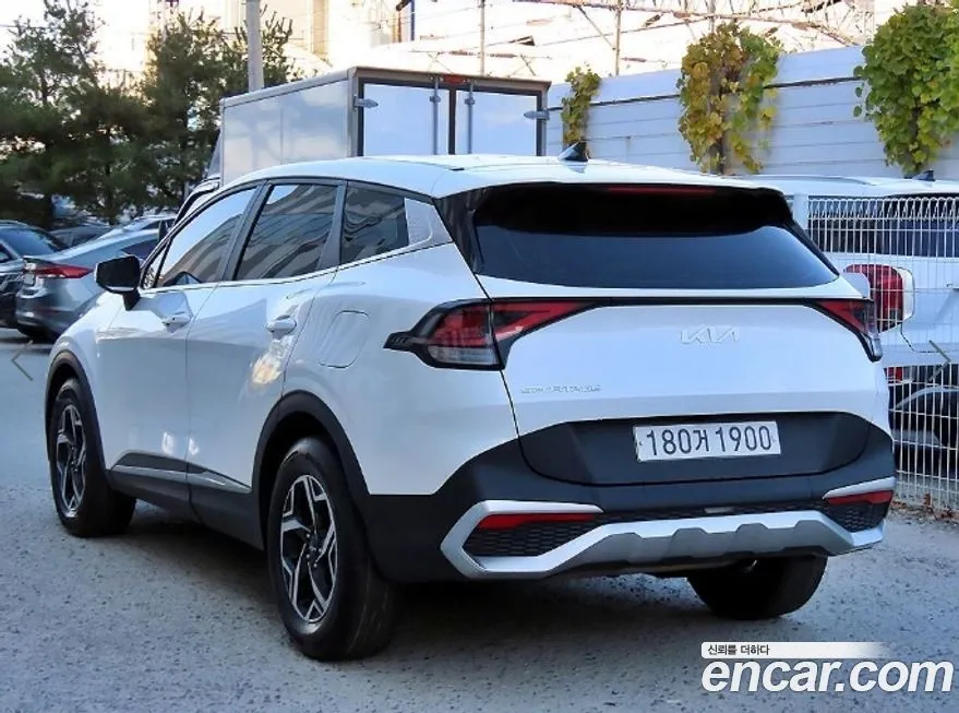 Kia Sportage 2022 из KR, фото 9