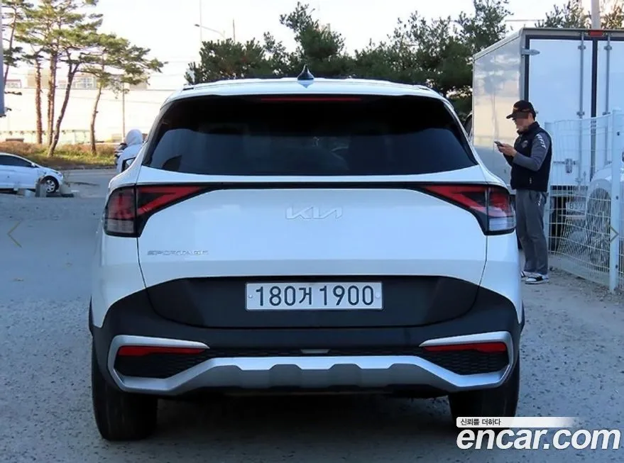 Kia Sportage 2022 из KR, фото 10