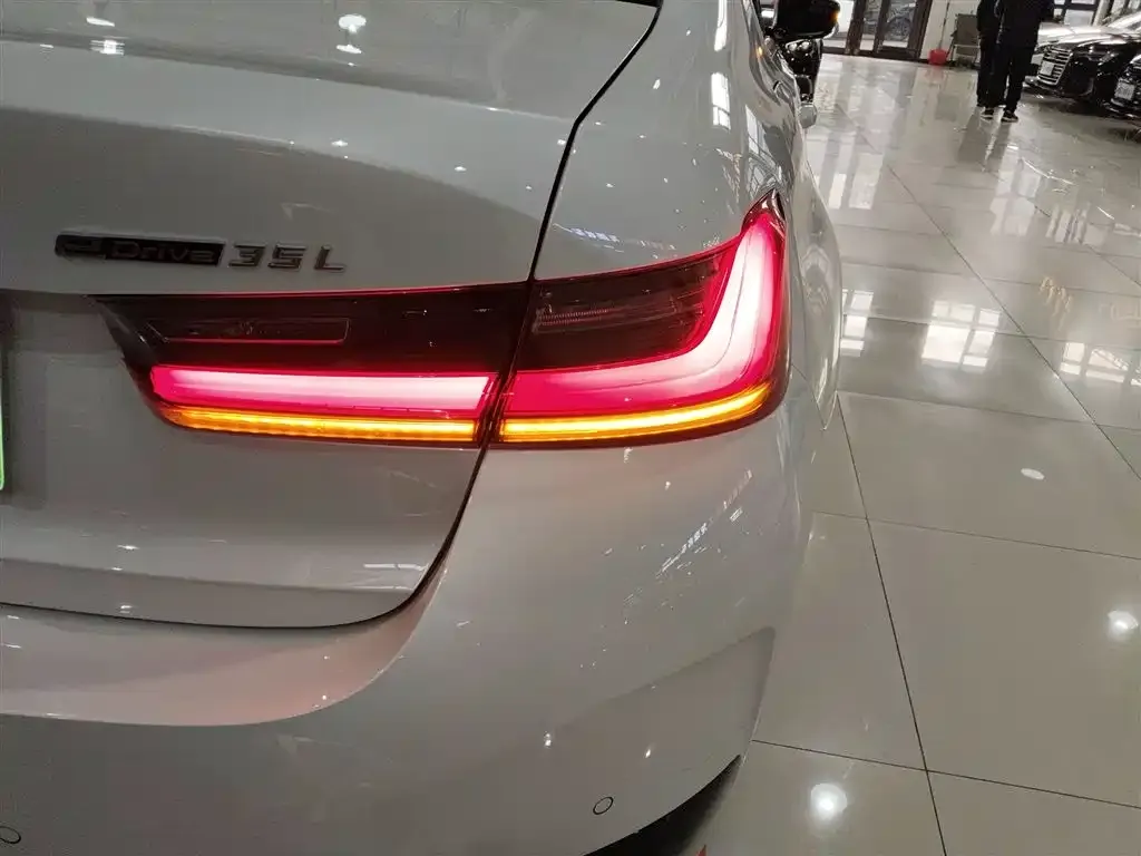BMW i3 2022 из CN, фото 2